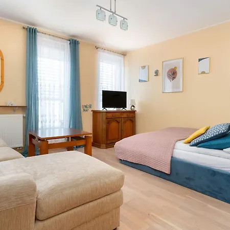 Apartamento Przytulne Z Parkingiem By Renters